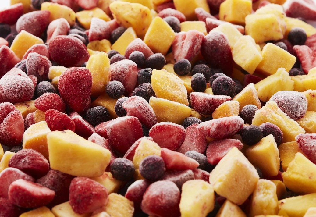 Mixed IQF frozen strawberries, pineapple, blueberries and raspberries